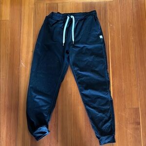 Vuori joggers